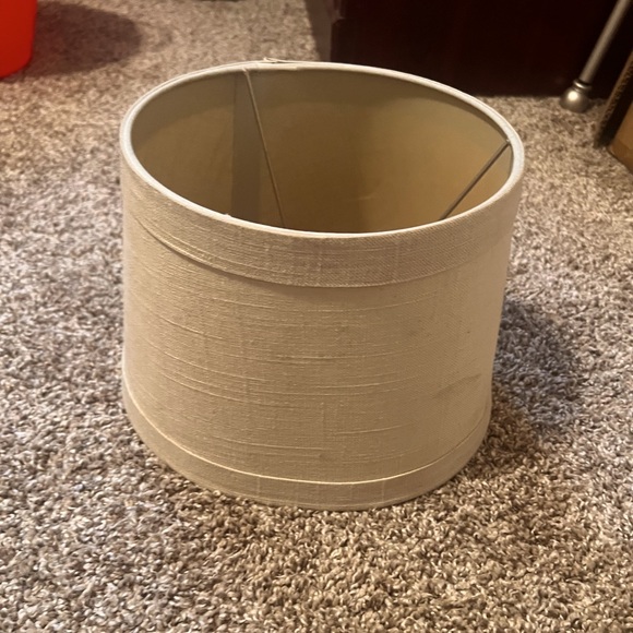 Beige canvas lamp shade - Picture 1 of 3